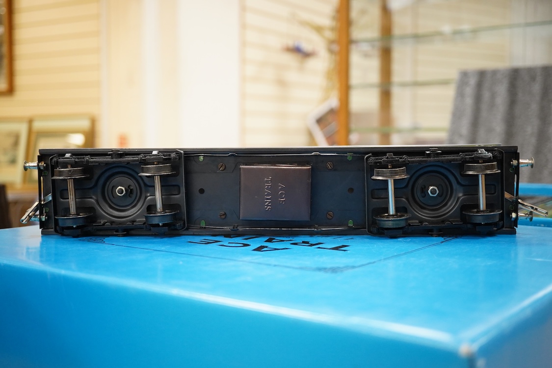 A boxed ACE Trains 0 gauge tinplate coach set; C/1 SR, comprising of three Southern Railway bogie coaches; a Full First, a Full Third and a Brake Third